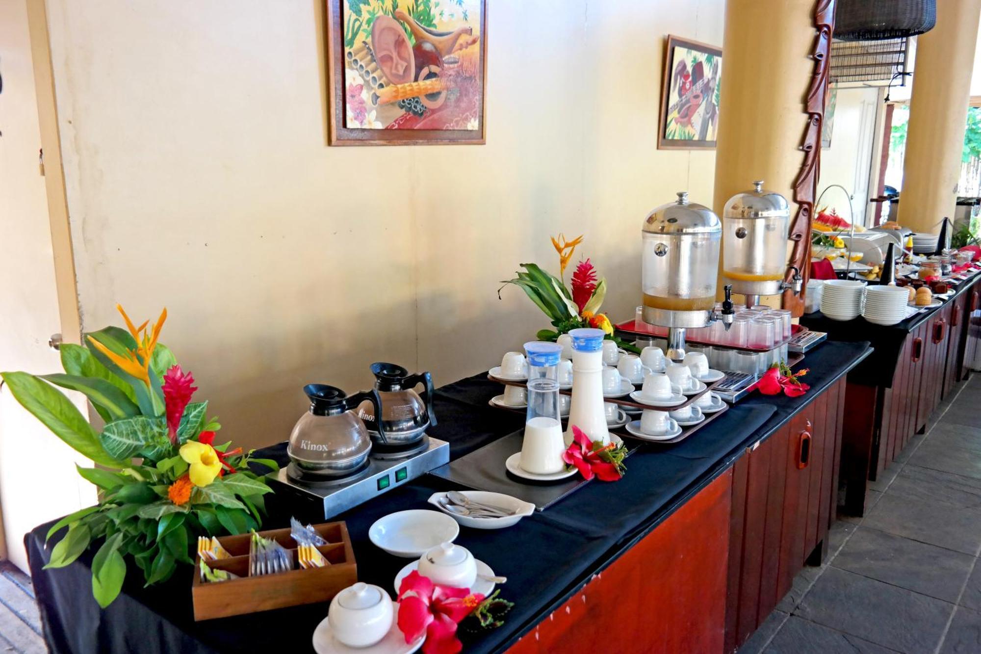 Moorings Hotel Port Vila Ngoại thất bức ảnh