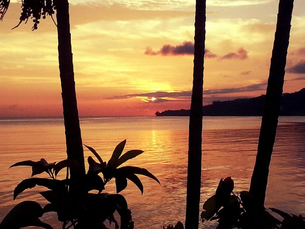 Moorings Hotel Port Vila Ngoại thất bức ảnh