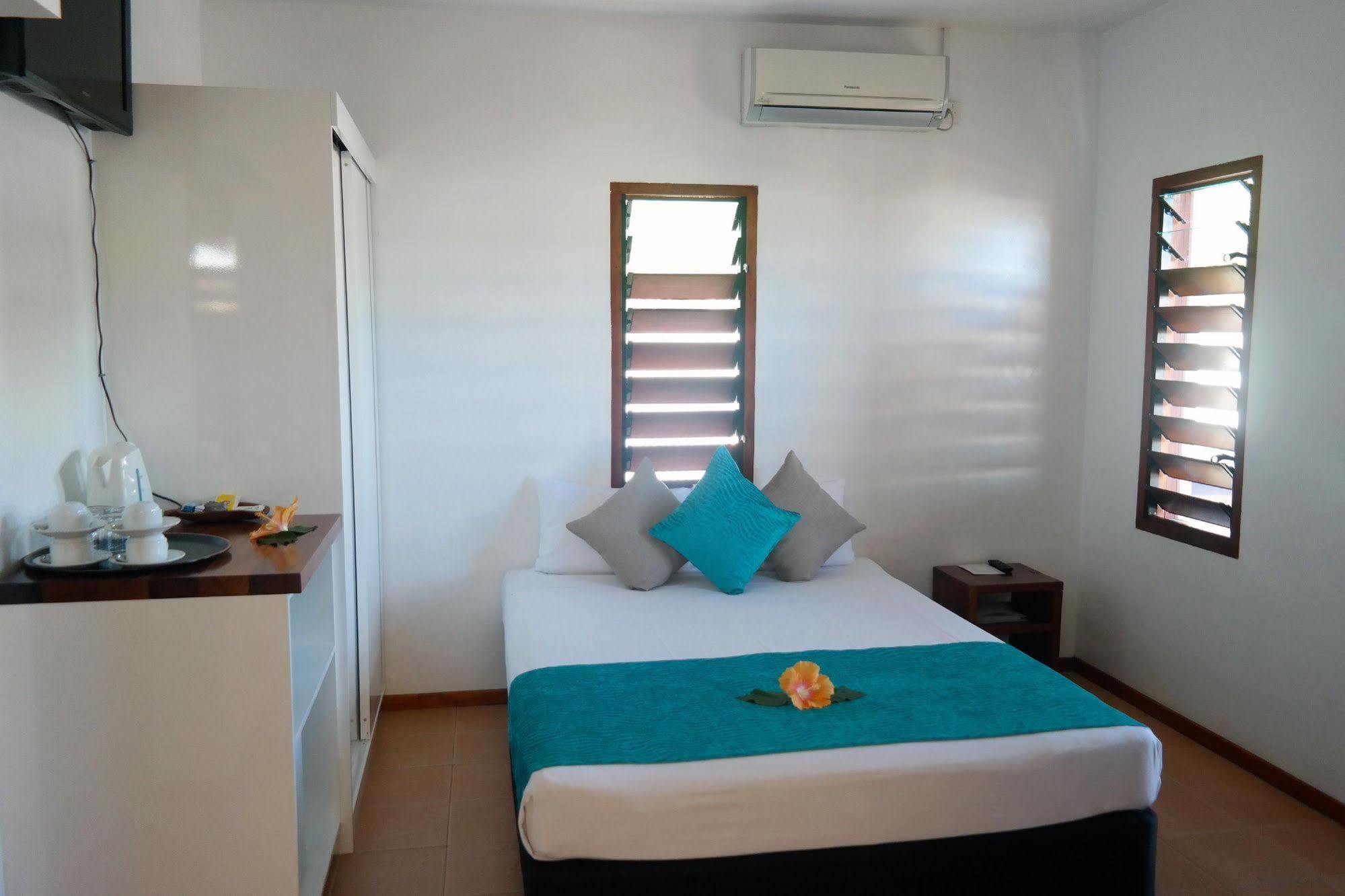 Moorings Hotel Port Vila Ngoại thất bức ảnh