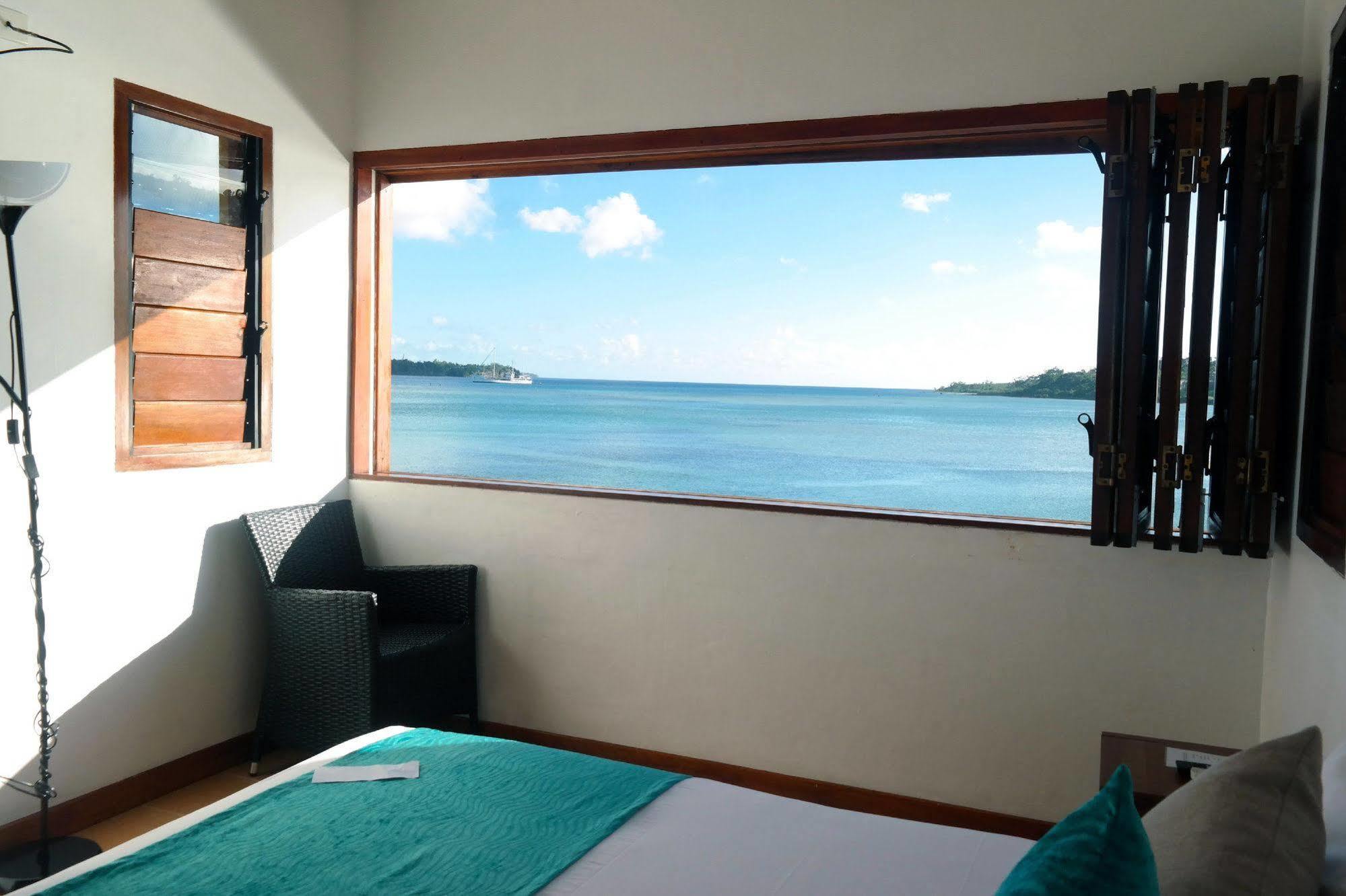 Moorings Hotel Port Vila Ngoại thất bức ảnh