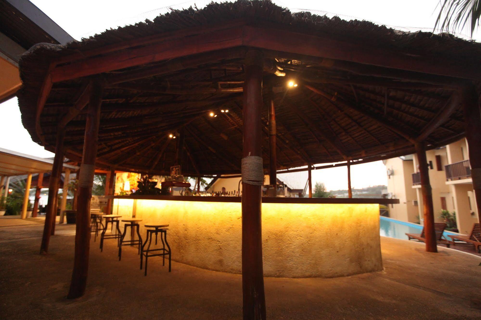 Moorings Hotel Port Vila Ngoại thất bức ảnh