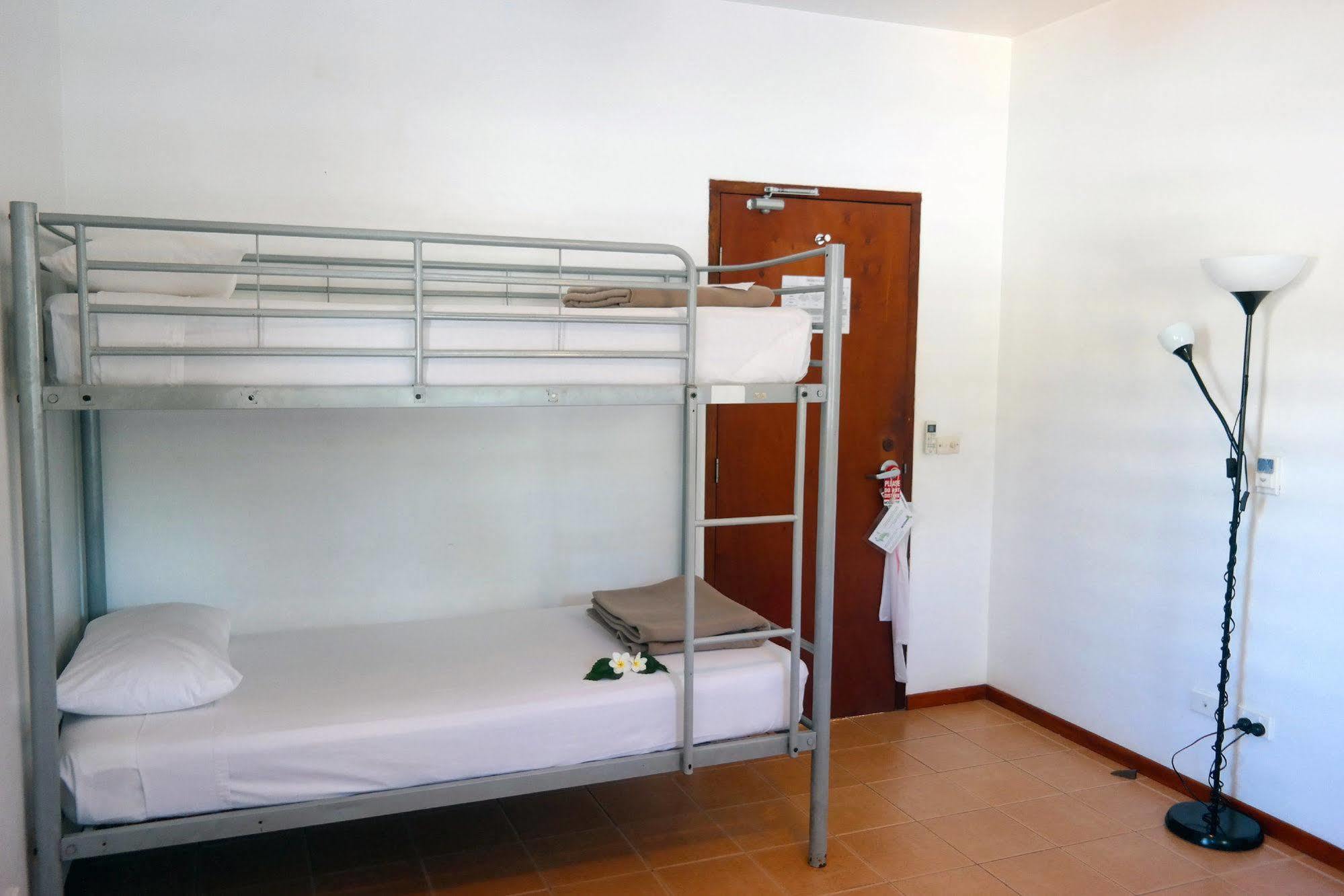 Moorings Hotel Port Vila Ngoại thất bức ảnh