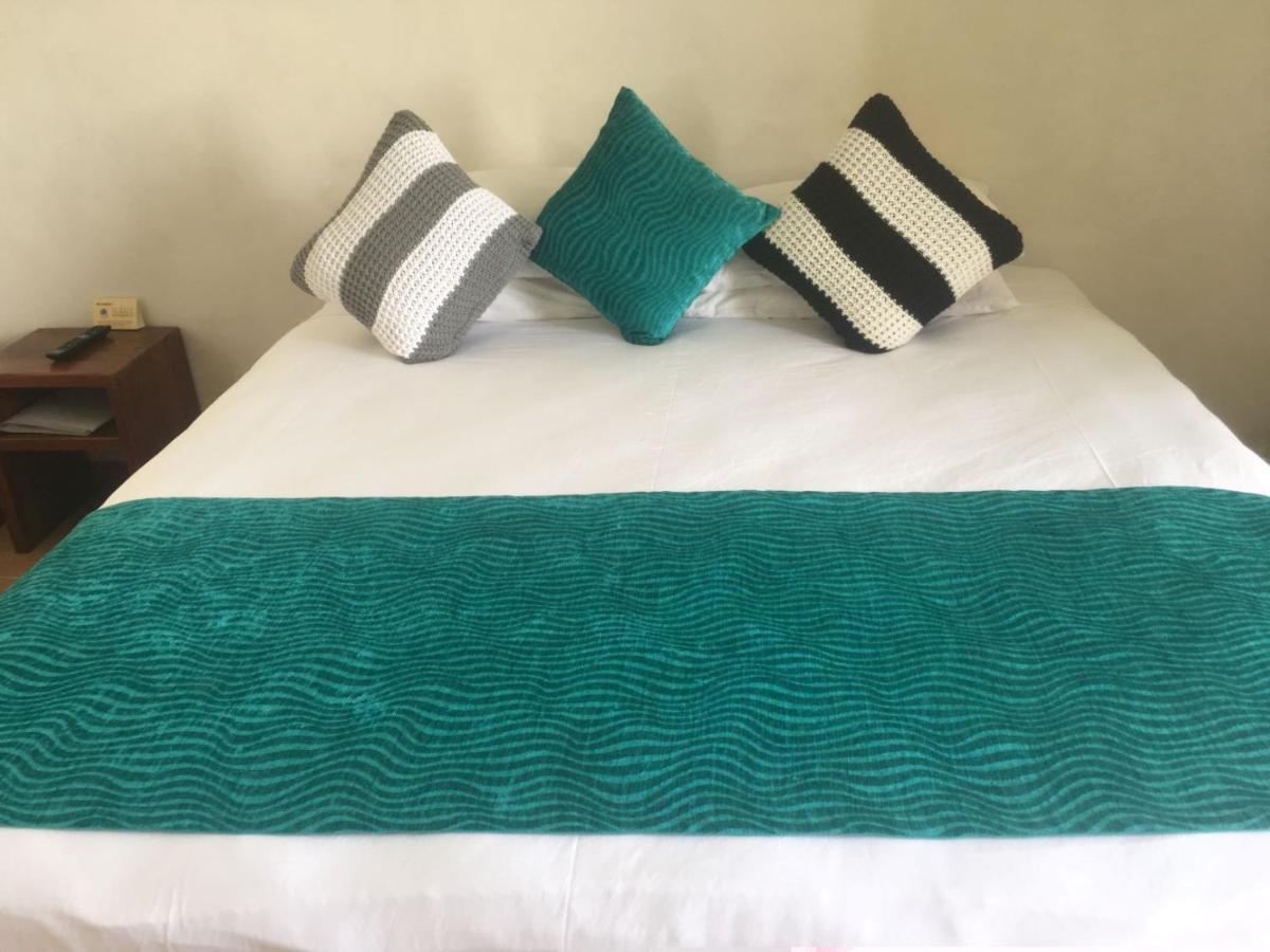 Moorings Hotel Port Vila Ngoại thất bức ảnh